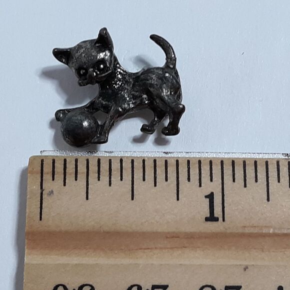 Dog/Cat Pin Animal Lover Tie Tack Pinback Lapel Collectible Collector - Picture 5 of 6